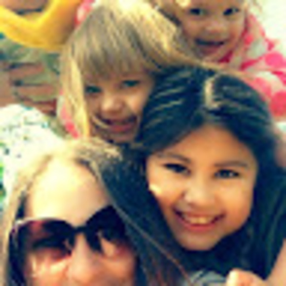 Meet your Posher, Corrie - Picture 1 of 1